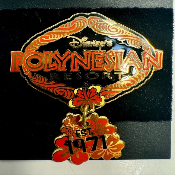 Disney Accessories - (Sold)NWT. Disney pin Polynesian resort pin. Disney Cruise Line DCL 2002.